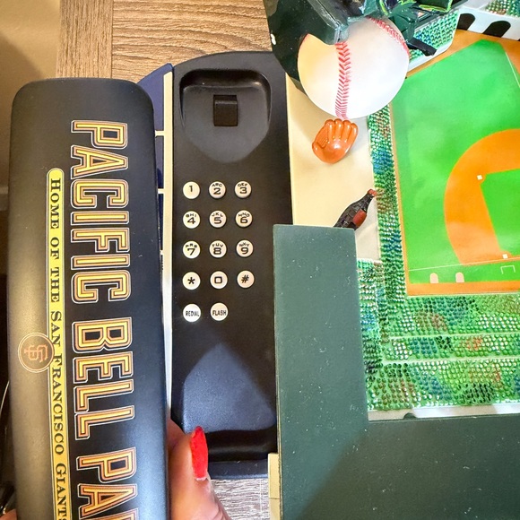 San Francisco Giants Baseball Stadium Figurine - Picture 14 of 15